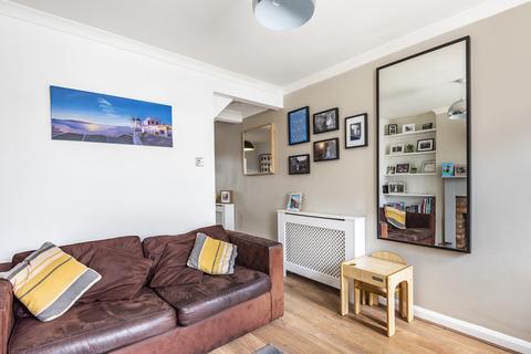 7 Calvert Road, Barnet, EN5 4HH