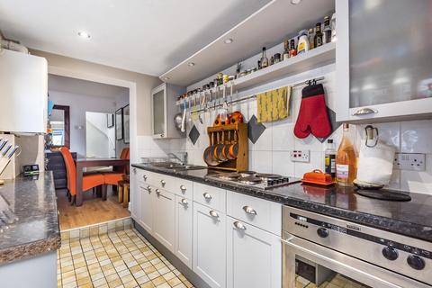 7 Calvert Road, Barnet, EN5 4HH