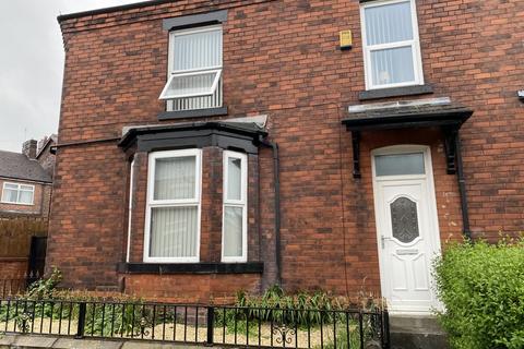 1 bedroom in a house share to rent, Delph Street, Wigan