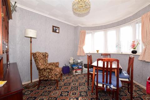 2 Brook Close, Herne Bay, CT6 7QF