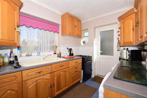 2 Brook Close, Herne Bay, CT6 7QF