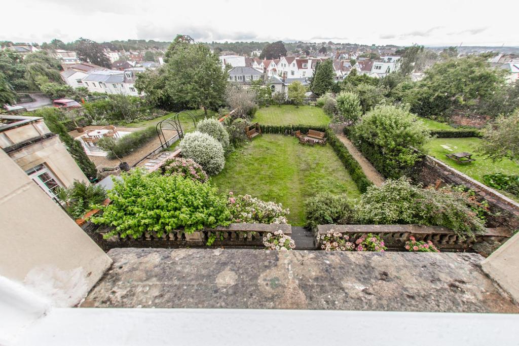 Garden and Communal Garden
