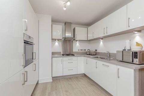 Flat 5, 49 Lowrie Gait, South Queensferry, EH30 9AB