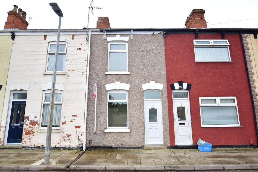 Rutland Street, Grimsby, Lincolnshire, DN32 2 bed terraced house for