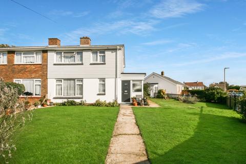 14 Cauldham Close, Capel Le Ferne, Folkestone, CT18 7HH