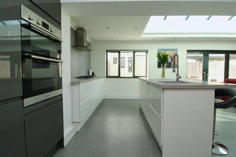 23 Mascalls Lane, Brentwood, CM14 5LR