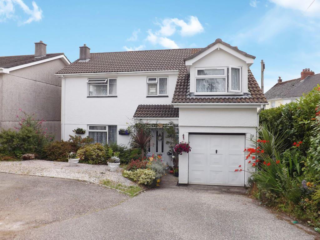 Mount Terrace, St. Blazey Gate, Par, Cornwall, PL24 2ET 4 bed detached