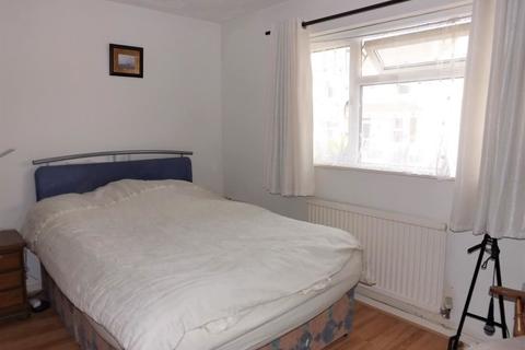 9 Mount Terrace, St Blazey Gate, Par, PL24 2ET