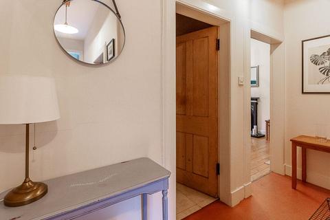 2 Alva Place, Edinburgh, EH7 5AZ
