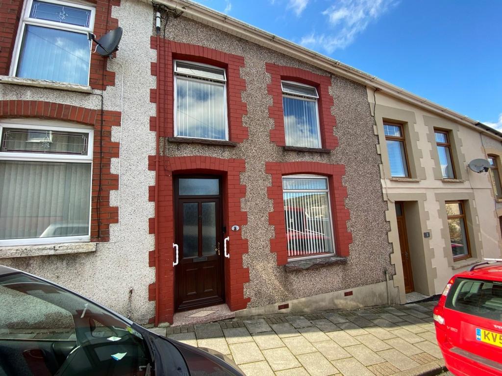 Glynfach Porth 3 bed terraced house £84,995
