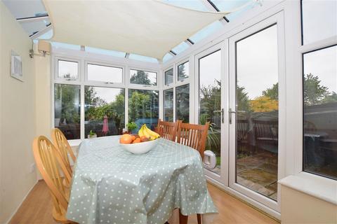 16 Lambert Road, Banstead, SM7 2QX