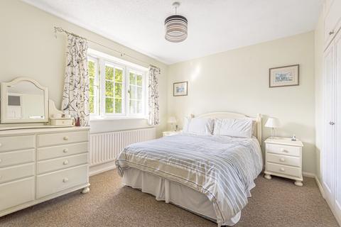 16 College Hill, Godalming, GU7 1YA