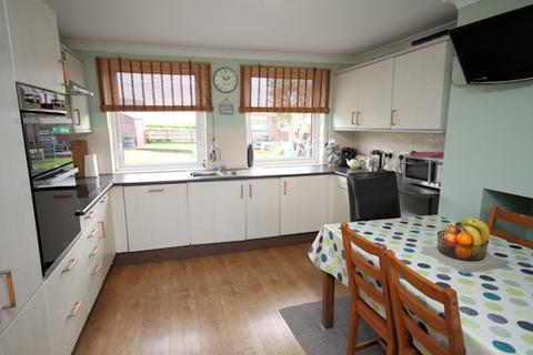 4 Glyn Bedw, Rhoslefain, Tywyn, LL36 9NN