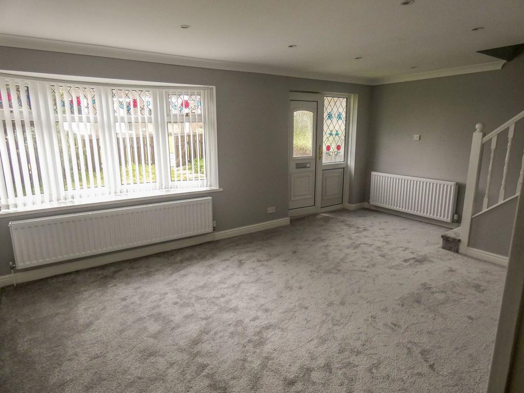 Chesterhill, Cramlington, Northumberland, NE23 6JR 3 bed semidetached