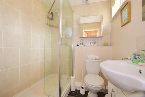 13 Welton Close, Tonbridge, TN9 2QX