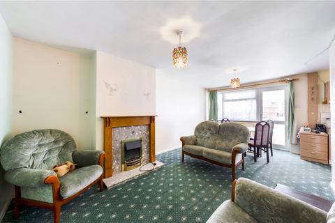 4 Barlows Road, Tadley, RG26 3NA