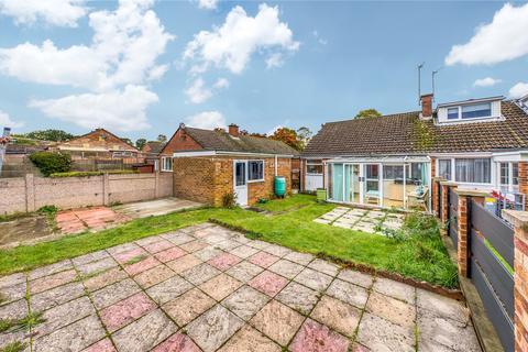 4 Barlows Road, Tadley, RG26 3NA
