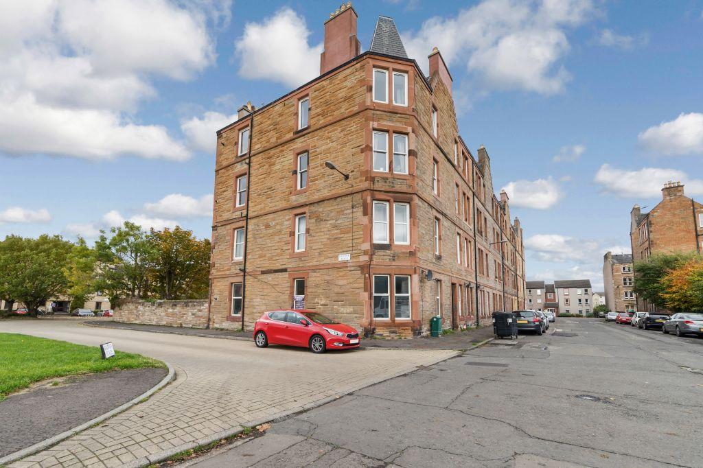 8 4 Balfour Place Edinburgh Eh6 5dw 2 Bed Flat 225 000