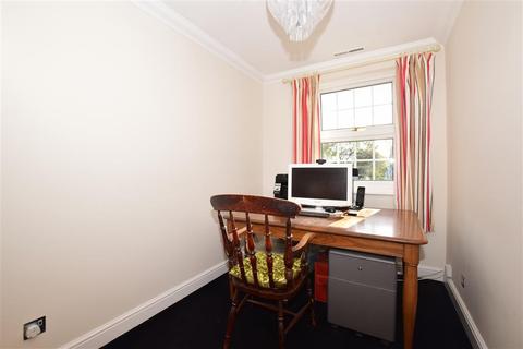 41 Aultone Way, Sutton, SM1 3LD