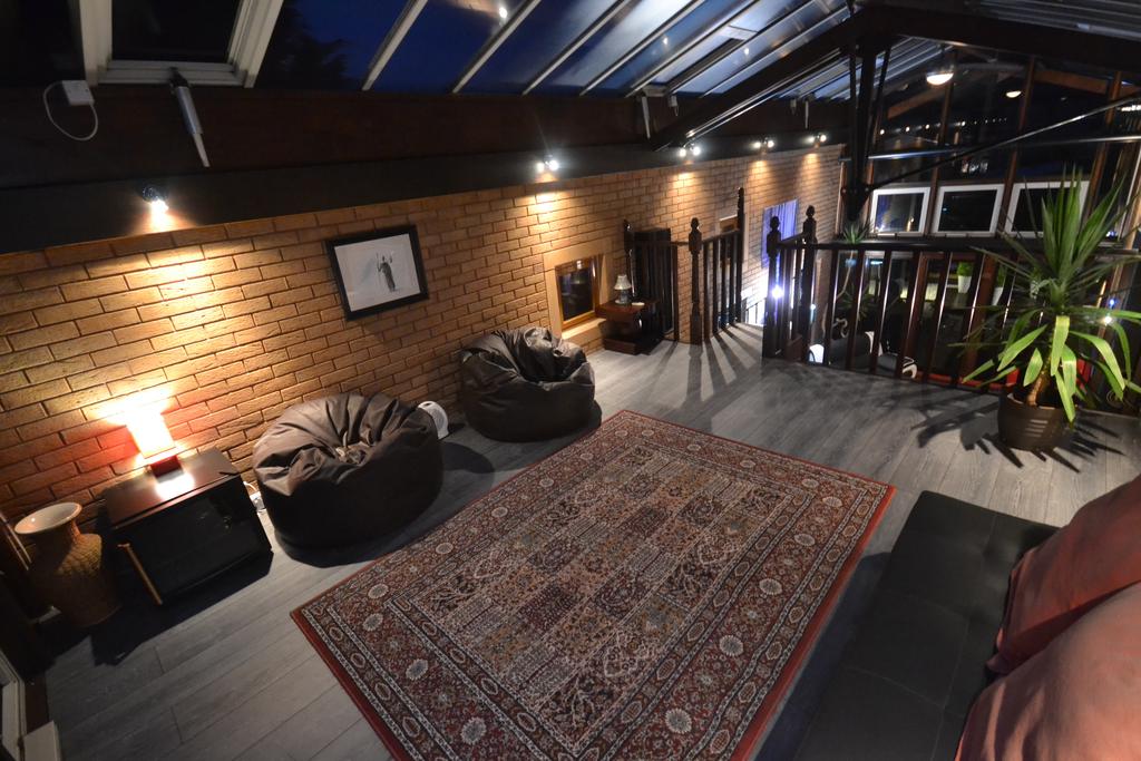 3rd Sitting Room