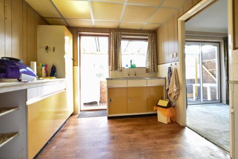 1 Stanwyck Gardens, Romford, RM3 7JU