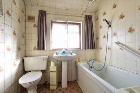 1 Stanwyck Gardens, Romford, RM3 7JU