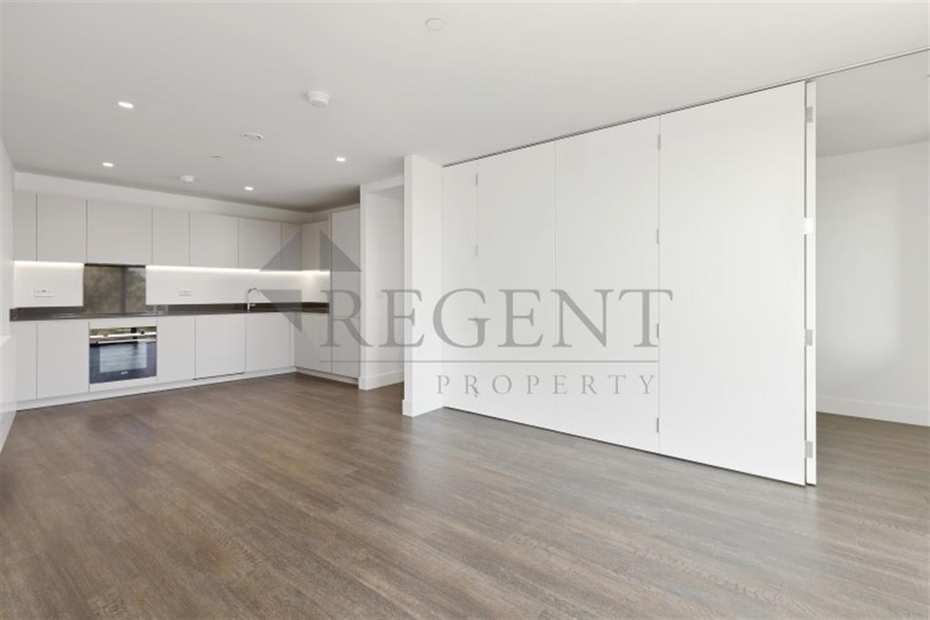 Kitchen/reception