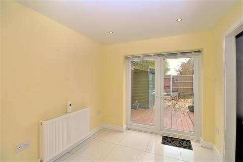 3 Barton Walk, Crawley, RH10 6RF