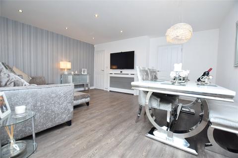 6 Meadfarm Close, Romford, RM3 9FJ