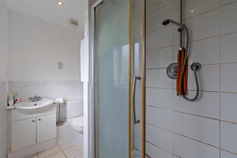 37 Lower Green Gardens, Worcester Park, KT4 7NX