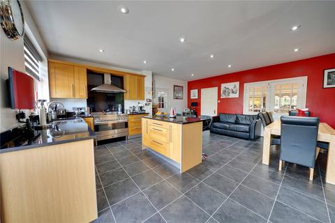 88 Village Road, Enfield, EN1 2EU