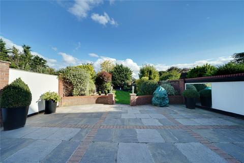 88 Village Road, Enfield, EN1 2EU