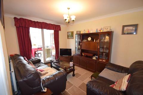 12 Brookside, Watlington, OX49 5AQ