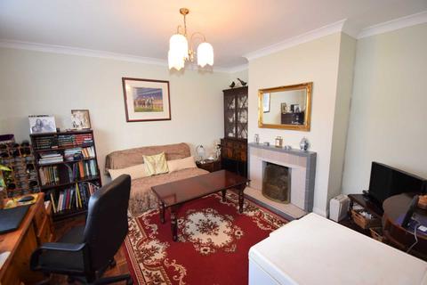 12 Brookside, Watlington, OX49 5AQ