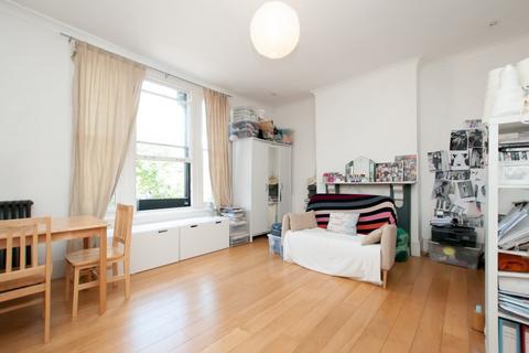 2 bedroom flat to rent, Stoke Newington Church Street, Stoke Newington