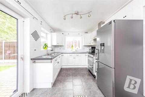 8 Clayton Road, Romford, RM7 0LH