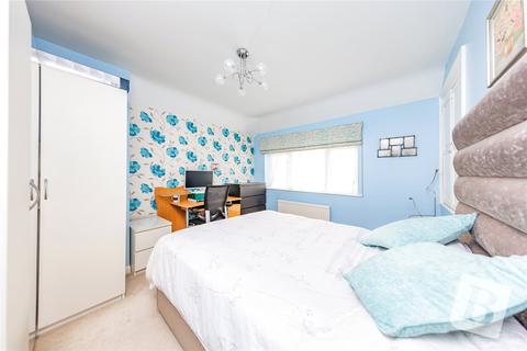 8 Clayton Road, Romford, RM7 0LH