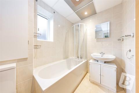 8 Clayton Road, Romford, RM7 0LH