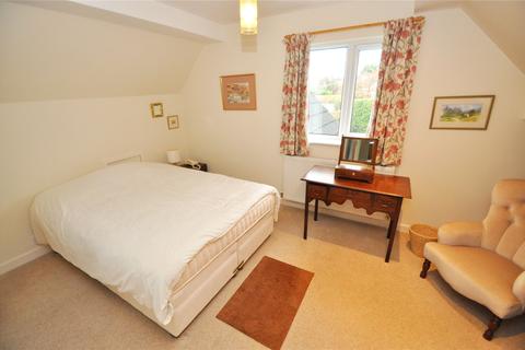 4 Andrew Crescent, Queens Park, Chester, CH4 7BQ