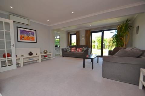 14 Lyster Road, Fordingbridge, SP6 1QY
