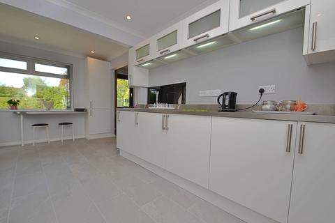 14 Lyster Road, Fordingbridge, SP6 1QY