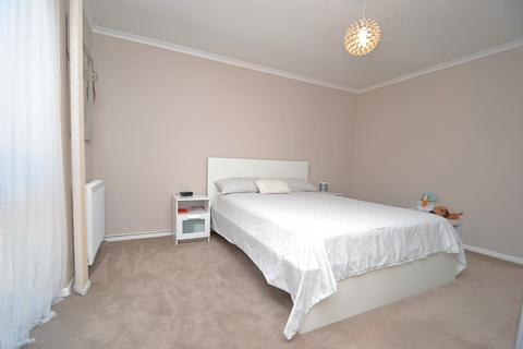 14 Lyster Road, Fordingbridge, SP6 1QY