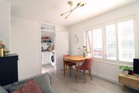 116 Arkley Road, London, E17 7PD