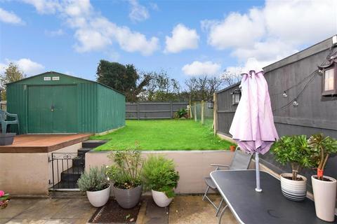 36 Thistle Road, Gravesend, DA12 2JS