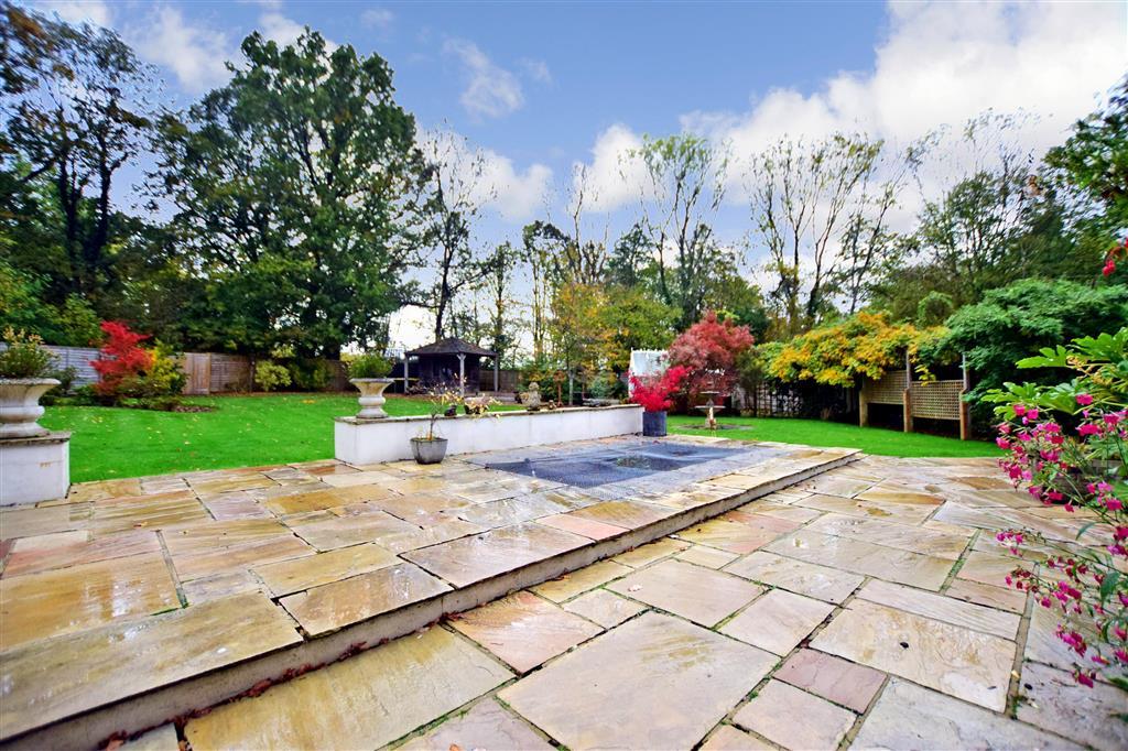 Patio / Decking