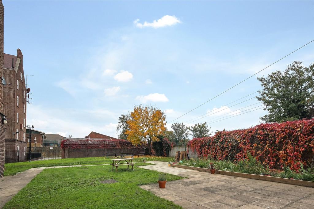 Communal Area