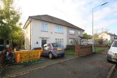 Chequers Road, Loughton