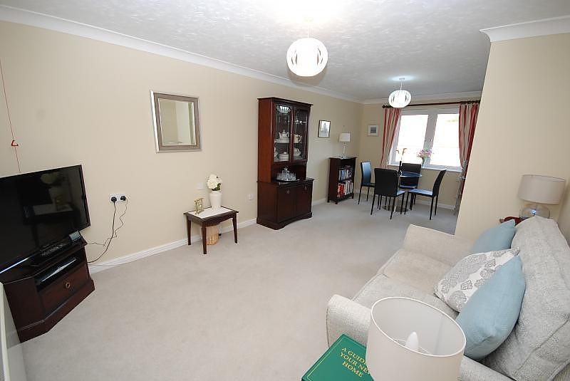 Chase Court, Whickham 1 bed apartment £69,950
