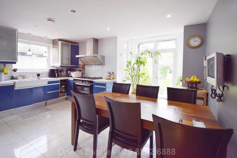 5 bedroom detached house for sale, Allington Road, London