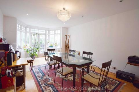 5 bedroom detached house for sale, Allington Road, London